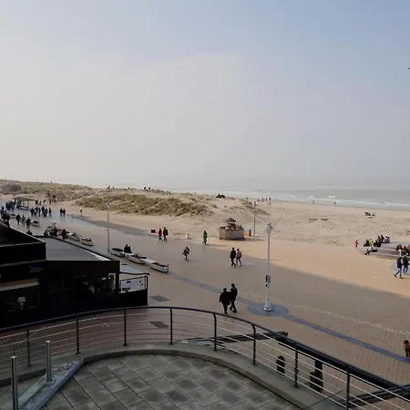 In Near The Beach, Cleaning Included * Nieuwpoort