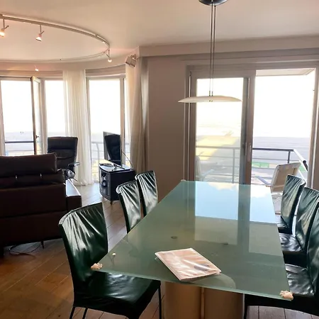 In Near The Sea, Cleaning Included Apartment